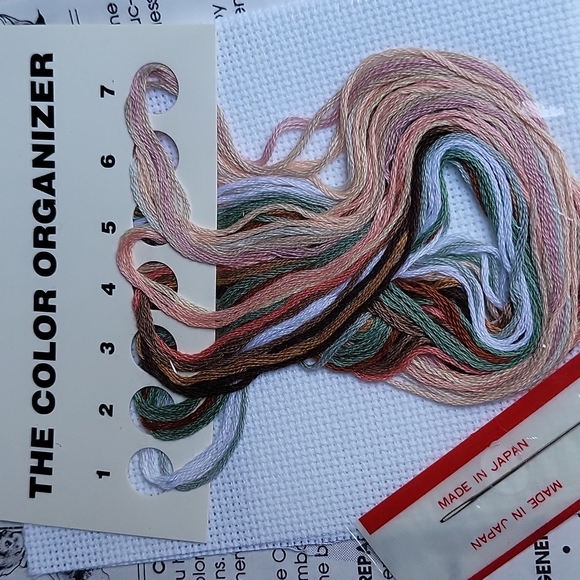 Beatrix Potter Needle Treasures Letter 'O' Alphabet Letters Cross Stitch Kit NEW - Picture 11 of 12